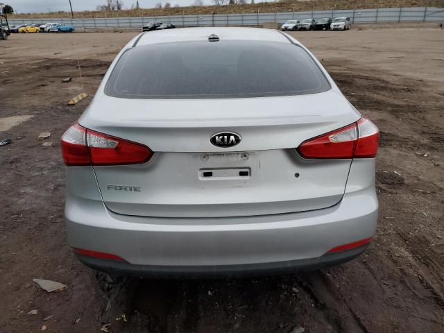 Photo 6 from auction – 2015 KIA FORTE LX with VIN KNAFK4A60F5261524