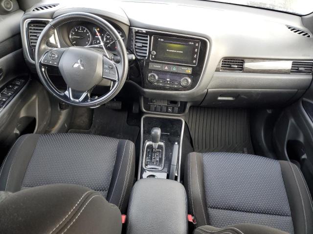 Photo 8 from auction – 2018 MITSUBISHI OUTLANDER with VIN JA4AD3A34JZ066125
