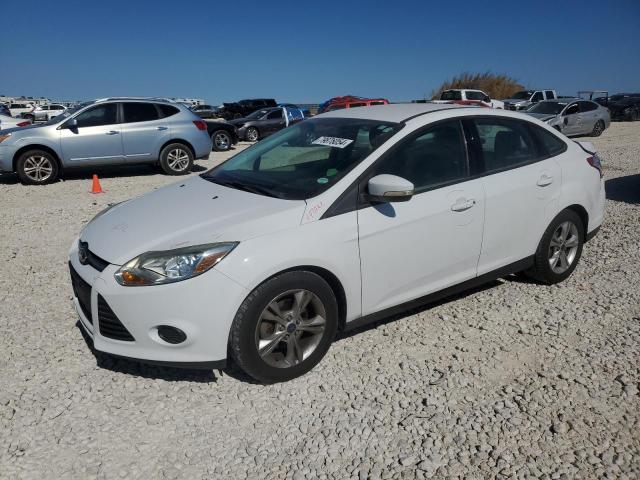 FORD FOCUS SE 2014 with VIN 1FADP3F23EL320562 - Photo from auction