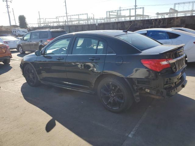 Photo 2 from auction – 2013 CHRYSLER 200 LIMITE with VIN 1C3CCBCG9DN719530