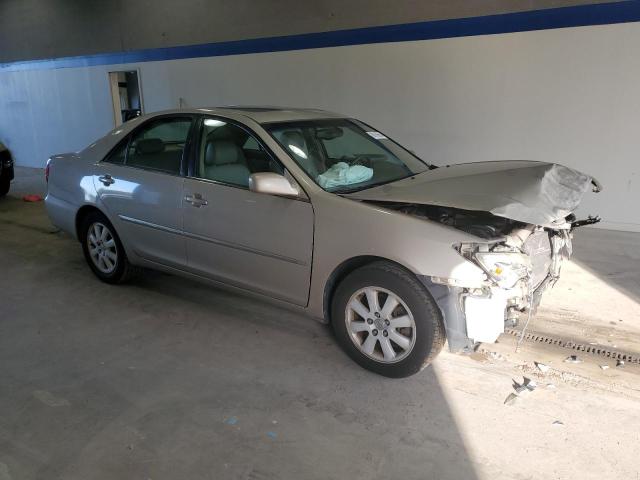 Photo 4 from auction – 2004 TOYOTA CAMRY with VIN 4T1BF30K24U581733