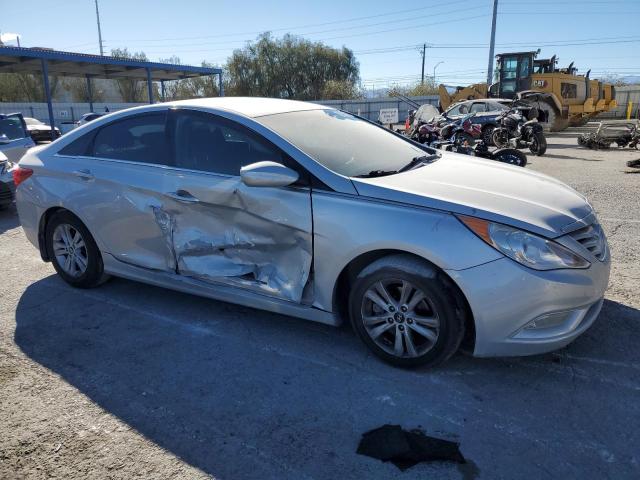 Photo 4 from auction – 2013 HYUNDAI SONATA GLS with VIN 5NPEB4AC5DH755573