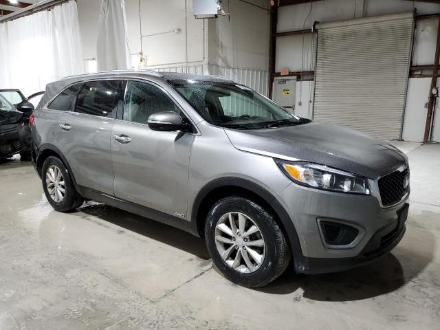 Photo 4 from auction – 2016 KIA SORENTO LX with VIN 5XYPGDA35GG038256