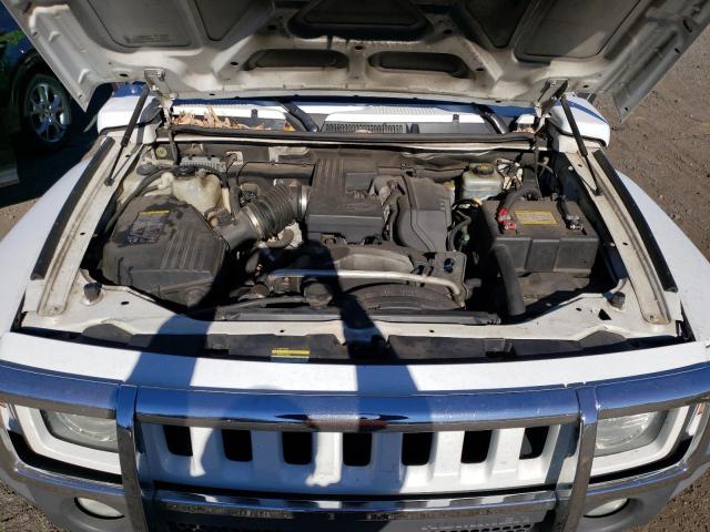 Photo 12 from auction – 2007 HUMMER H3 with VIN 5GTDN13E578118131