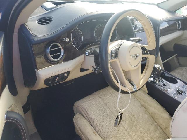 Photo 8 from auction – 2019 BENTLEY BENTAYGA with VIN SJAAM2ZV6KC026009