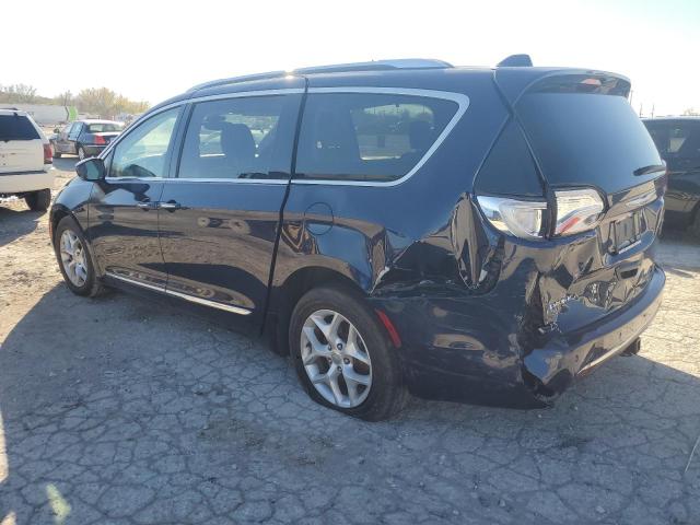 Photo 2 from auction – 2017 CHRYSLER PACIFICA T with VIN 2C4RC1EG9HR538580