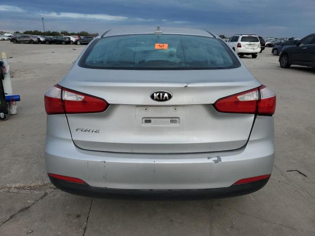 Photo 6 from auction – 2016 KIA FORTE LX with VIN KNAFK4A60G5487273