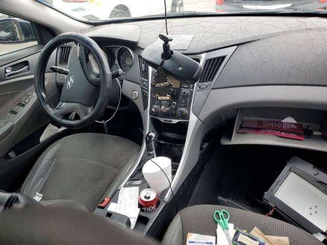 Photo 8 from auction – 2011 HYUNDAI SONATA SE with VIN 5NPEC4AC1BH187624