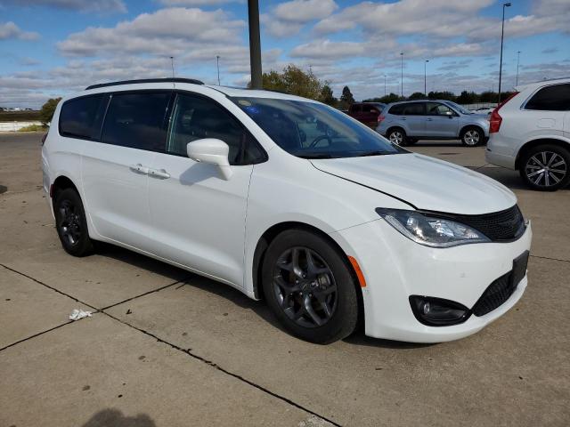 Photo 4 from auction – 2019 CHRYSLER PACIFICA T with VIN 2C4RC1EG3KR576958