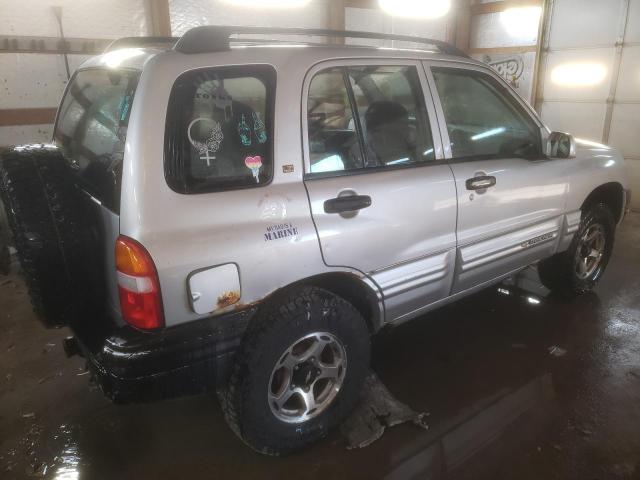 Photo 3 from auction – 2001 CHEVROLET TRACKER with VIN 2CNBJ634616909629