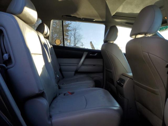 Photo 11 from auction – 2012 TOYOTA HIGHLANDER with VIN 5TDBK3EH7CS165628