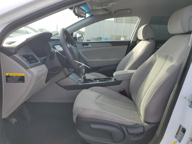 Photo 7 from auction – 2017 HYUNDAI SONATA SE with VIN 5NPE24AF3HH573323