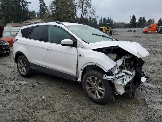 Photo 4 from auction – 2018 FORD ESCAPE SE with VIN 1FMCU9GDXJUD06305