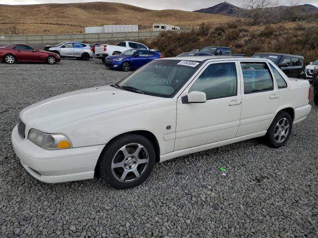 VOLVO S70 1999 with VIN YV1LS55A8X2611277 - Photo from auction