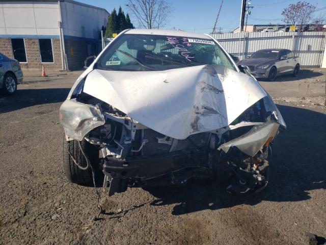 Photo 5 from auction – 2016 TOYOTA COROLLA L with VIN 5YFBURHE3GP445253