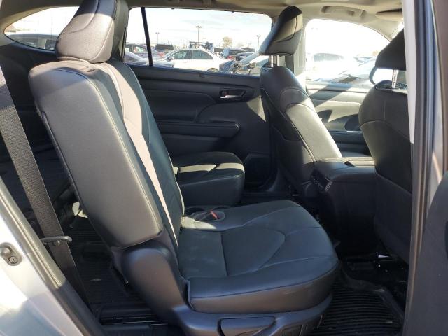 Photo 11 from auction – 2021 TOYOTA HIGHLANDER with VIN 5TDGBRCH6MS521161
