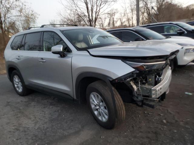 Photo 4 from auction – 2024 TOYOTA GRAND HIGH with VIN 5TDAAAA5XRS001099