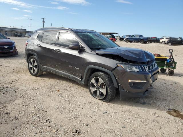 Photo 4 from auction – 2017 JEEP COMPASS LA with VIN 3C4NJCBB2HT605896