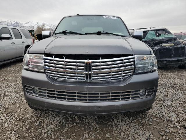 Photo 5 from auction – 2011 LINCOLN NAVIGATOR with VIN 5LMJJ3J58BEJ09463