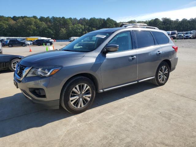 NISSAN PATHFINDER 2017 with VIN 5N1DR2MNXHC626329 - Photo from auction