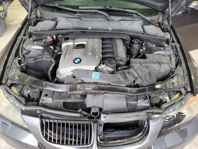 Photo 11 from auction – 2006 BMW 330 I with VIN WBAVB335X6KR81053