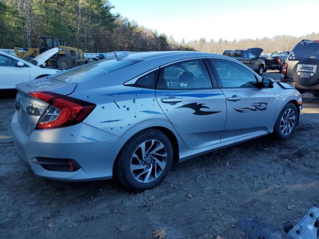 Photo 3 from auction – 2018 HONDA CIVIC EX with VIN 2HGFC2F77JH597180