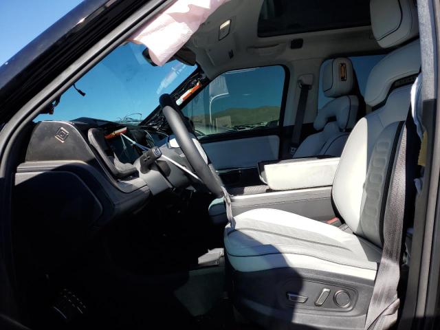 Photo 7 from auction – 2023 RIVIAN R1S ADVENT with VIN 7PDSGABA1PN027696