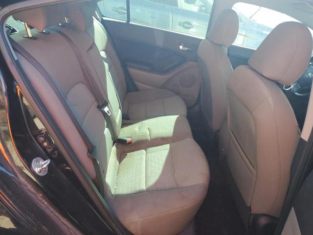 Снимка 10 от търг – 2015 KIA FORTE EX с VIN KNAFX4A84F5365937