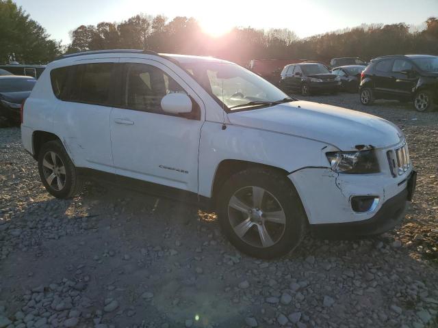 Photo 4 from auction – 2017 JEEP COMPASS LA with VIN 1C4NJDEBXHD100244