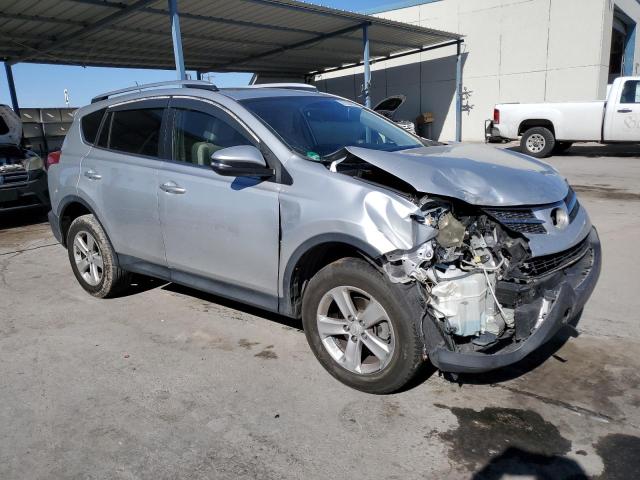 Photo 4 from auction – 2014 TOYOTA RAV4 XLE with VIN JTMWFREV5EJ008078