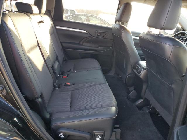 Photo 11 from auction – 2014 TOYOTA HIGHLANDER with VIN 5TDBKRFHXES042491