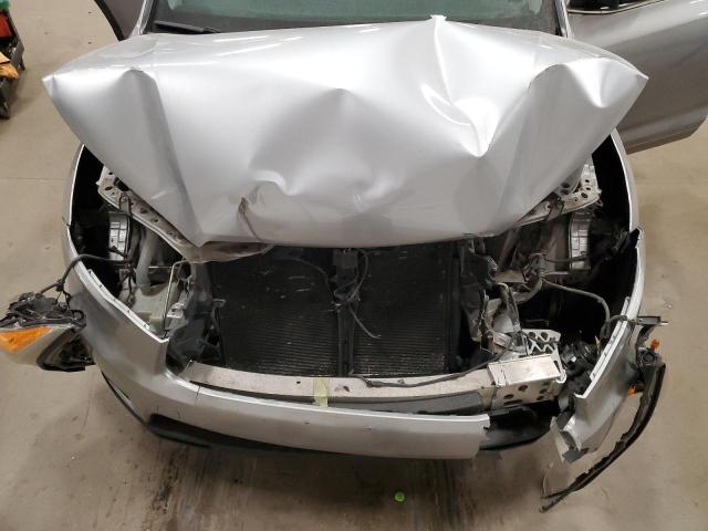 Photo 12 from auction – 2014 TOYOTA HIGHLANDER with VIN 5TDJKRFHXES067919