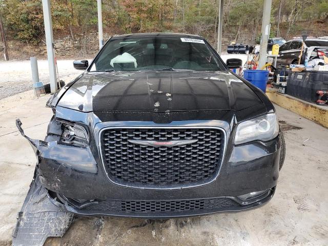 Photo 5 from auction – 2022 CHRYSLER 300 S with VIN 2C3CCABG0NH167454