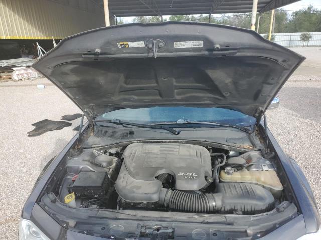 Photo 11 from auction – 2017 CHRYSLER 300C with VIN 2C3CCAEG5HH570278