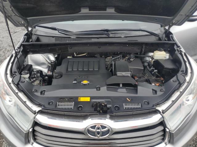 Photo 12 from auction – 2015 TOYOTA HIGHLANDER with VIN 5TDJKRFH6FS075680