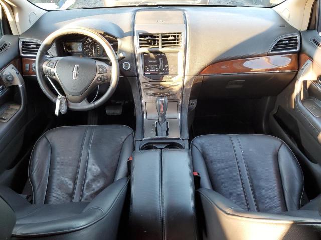Photo 8 from auction – 2011 LINCOLN MKX with VIN 2LMDJ8JK2BBJ26777
