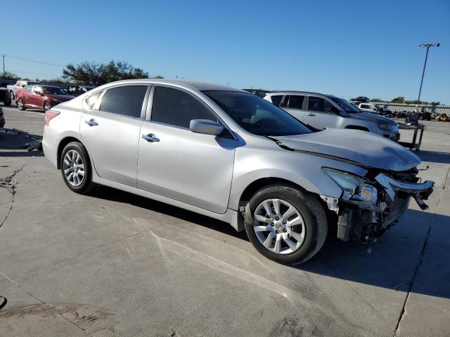 Photo 4 from auction – 2015 NISSAN ALTIMA 2.5 with VIN 1N4AL3AP4FC193159