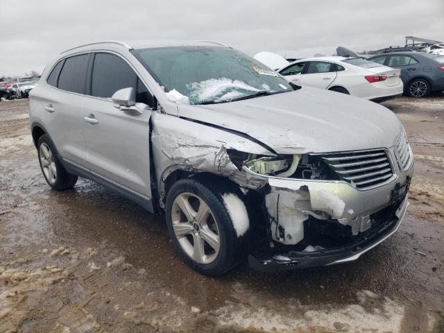 Photo 4 from auction – 2016 LINCOLN MKC PREMIE with VIN 5LMCJ1D9XGUJ21753
