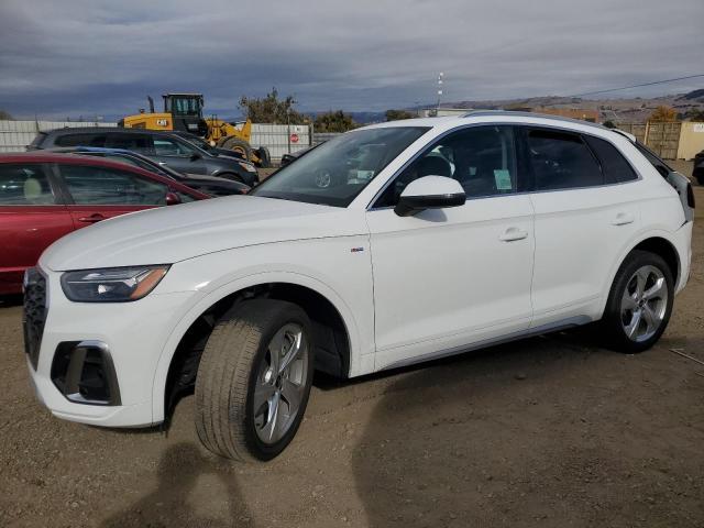 Photo 1 from auction – 2023 AUDI Q5 PREMIUM with VIN WA1EAAFYXP2071639