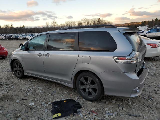 Photo 2 from auction – 2017 TOYOTA SIENNA SE with VIN 5TDXZ3DC8HS898186