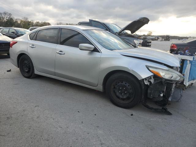 Photo 4 from auction – 2017 NISSAN ALTIMA 2.5 with VIN 1N4AL3AP5HC144815