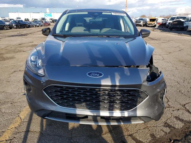 Photo 5 from auction – 2022 FORD ESCAPE SE with VIN 1FMCU9G65NUB70902
