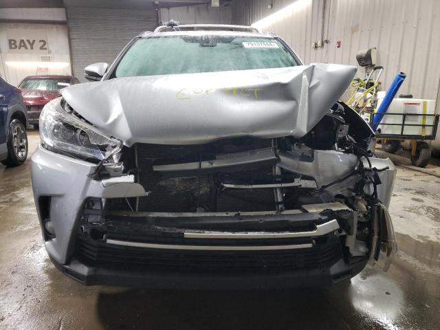 Photo 5 from auction – 2019 TOYOTA HIGHLANDER with VIN 5TDJZRFH9KS712163