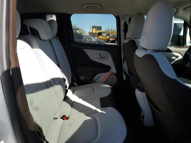 Photo 11 from auction – 2017 JEEP RENEGADE L with VIN ZACCJBBB2HPF76604