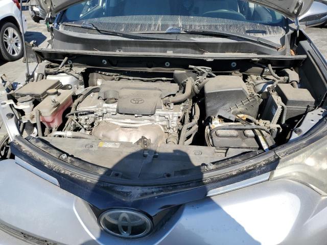Photo 11 from auction – 2017 TOYOTA RAV4 XLE with VIN 2T3WFREV8HW320756
