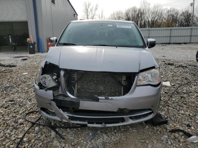 Photo 5 from auction – 2013 CHRYSLER TOWN & COU with VIN 2C4RC1CG7DR696011