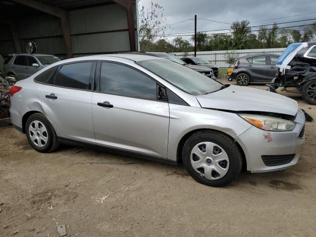 Photo 4 from auction – 2017 FORD FOCUS S with VIN 1FADP3E28HL341669