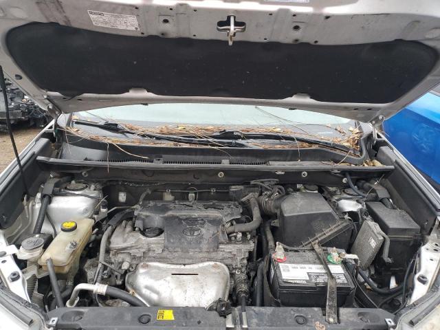 Photo 11 from auction – 2015 TOYOTA RAV4 LE with VIN 2T3ZFREV5FW186430