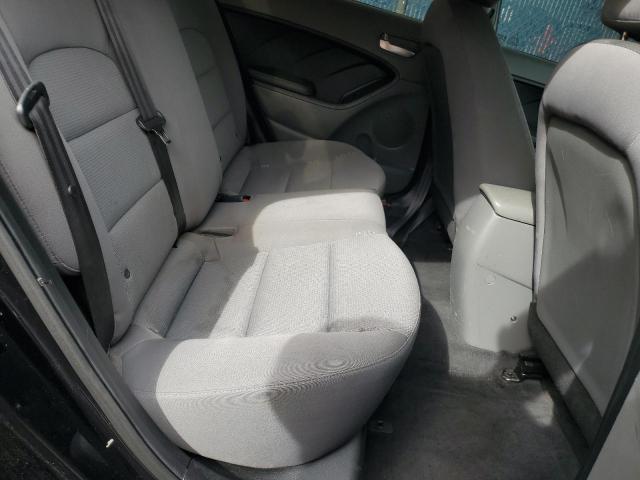 Photo 10 from auction – 2018 KIA FORTE LX with VIN 3KPFK4A75JE228267