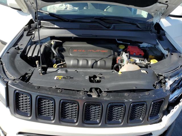 Photo 11 from auction – 2019 JEEP COMPASS LA with VIN 3C4NJCBB4KT820123